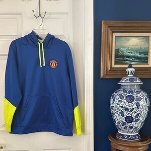 Men’s Manchester United Offical 100% Polyester Blue & Yellow Hoodie Size Large